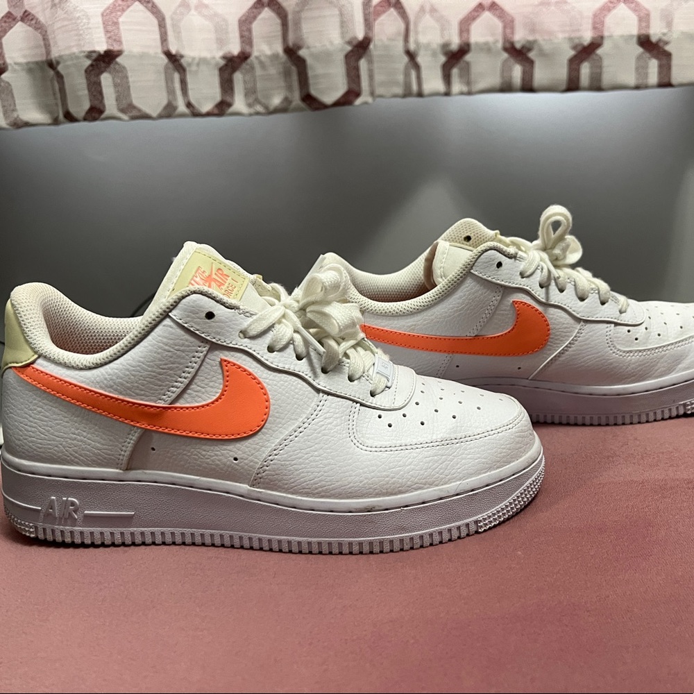 Womens Nike Air Force 1 Low Atomic Pink